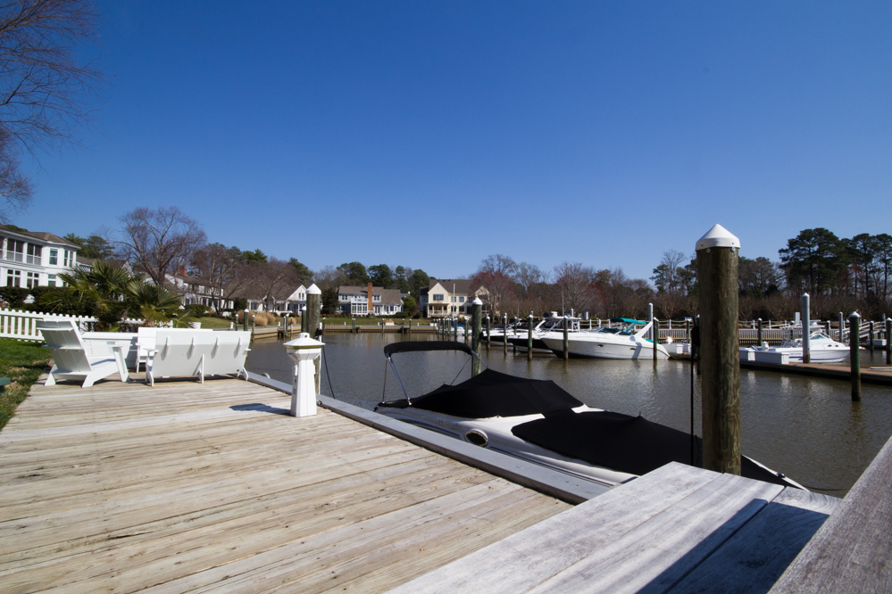1592 Harbor-24