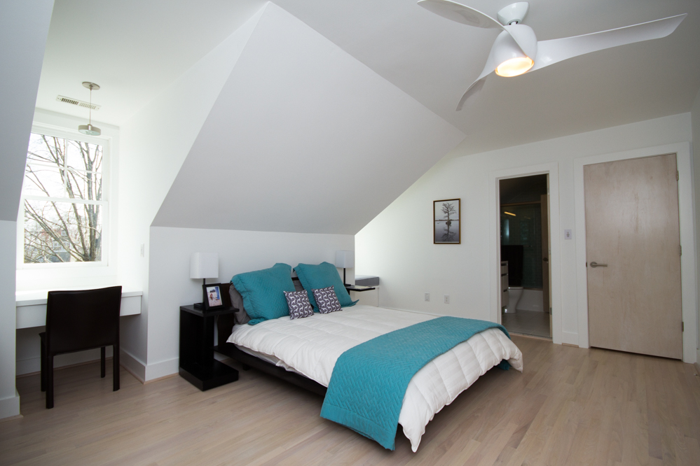 1592 Harbor-3