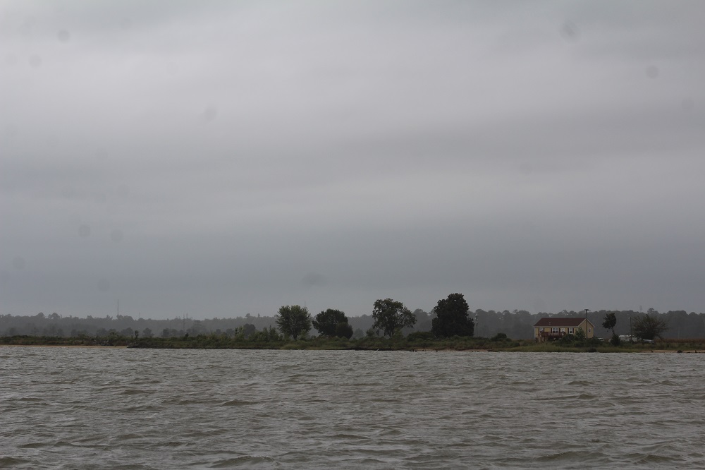 James River Tour House Poles    
