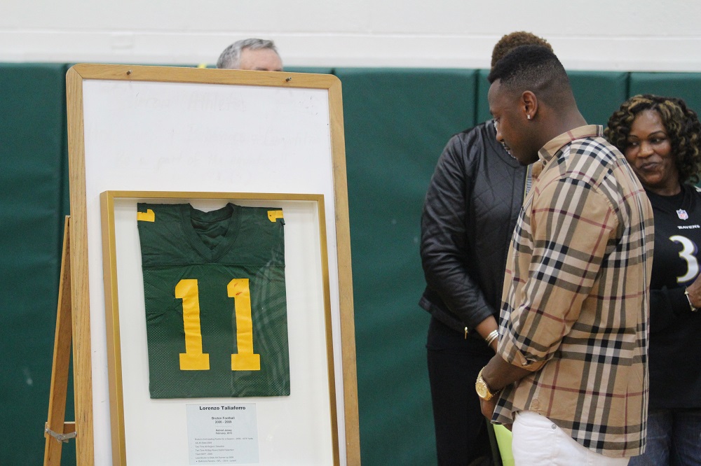 Taliaferro sees jersey