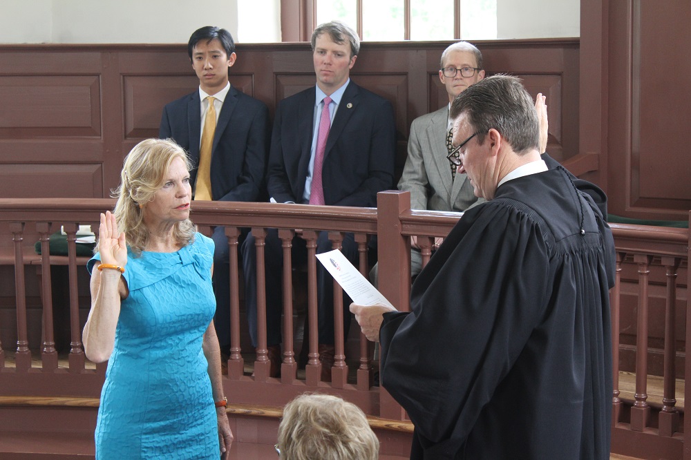 City Council Swearing In Ramsey Sworn In 